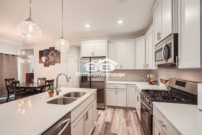 Foto del edificio - 1506 Southpoint Dr