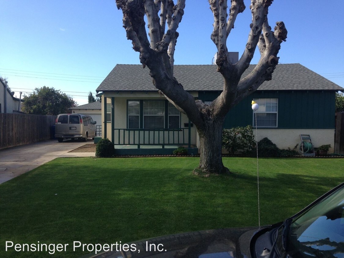 Primary Photo - 2328 Alturas Dr