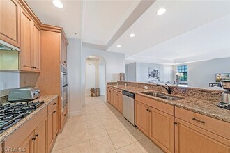 Building Photo - 10723 Mirasol Dr