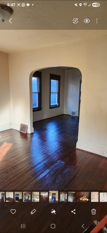 Building Photo - 10213 Elwell Ave
