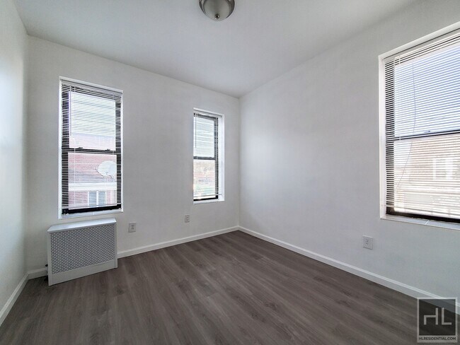 Building Photo - EAST 13 STREET