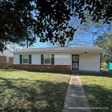 Building Photo - 5423 Bannock St