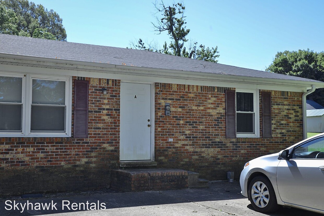 119 Mayes St, Martin, TN 38237 Apartment for Rent in Martin, TN