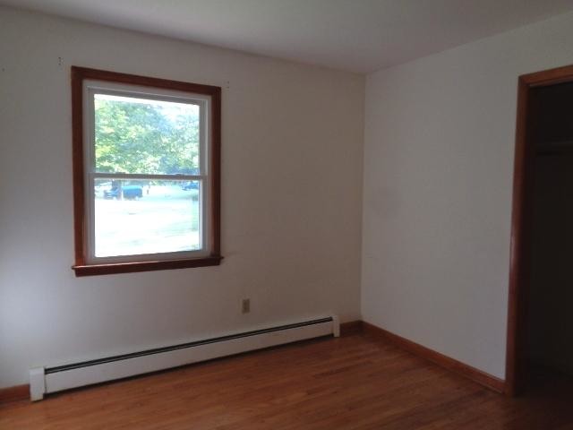 Building Photo - 3 bedroom in Cheshire CT 06410