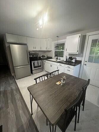 Foto del edificio - 12461 Holly Cir