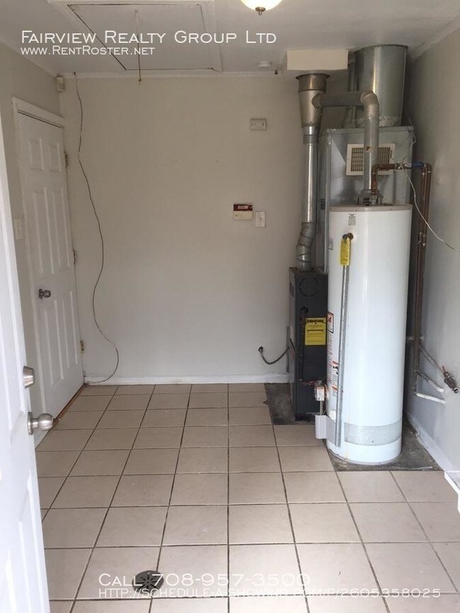 Foto del edificio - 2 bedroom in Park Forest IL 60466