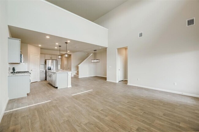 Foto del edificio - 303 Rainmaker Ln