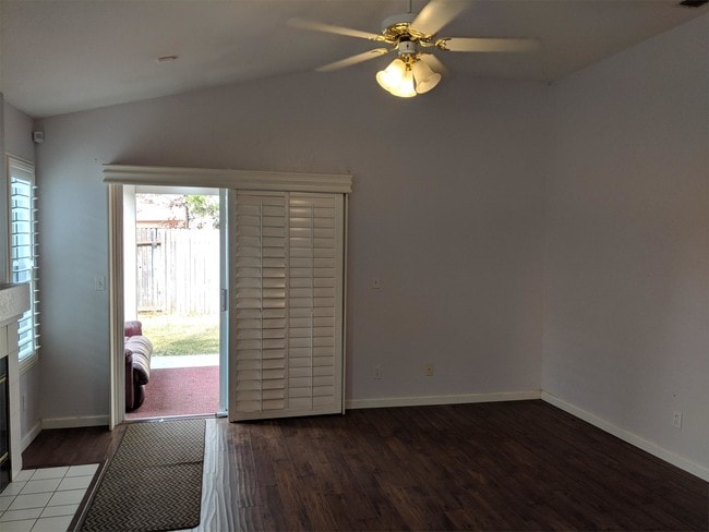 Building Photo - 8645 Black Kite Dr