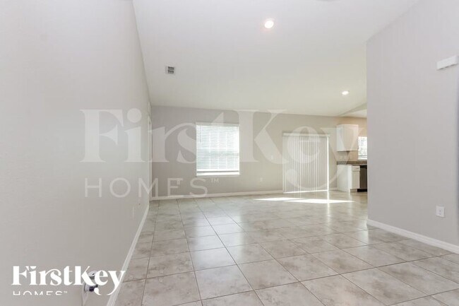 Foto del edificio - 1810 SW Effland Ave