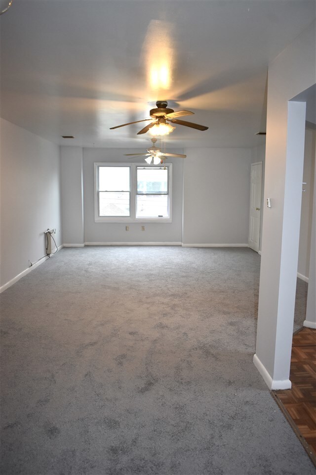 Building Photo - 153 Wilkinson Ave