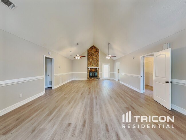 Building Photo - 110 Ashemoor Ct