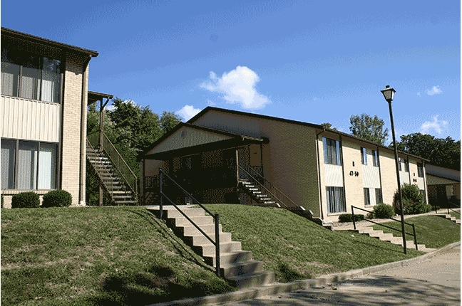 Primary Photo - Hidden Oaks Apartments