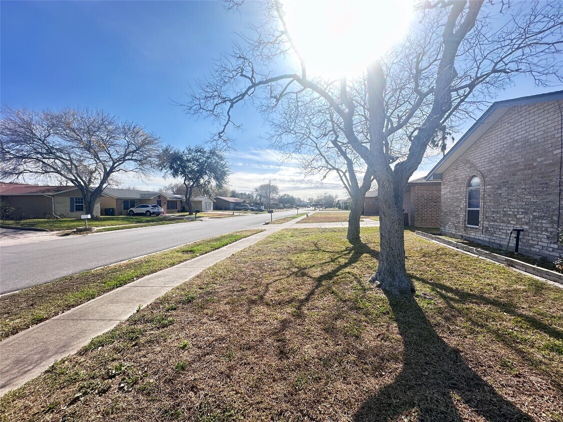 Foto del edificio - 1713 Mermaid Dr