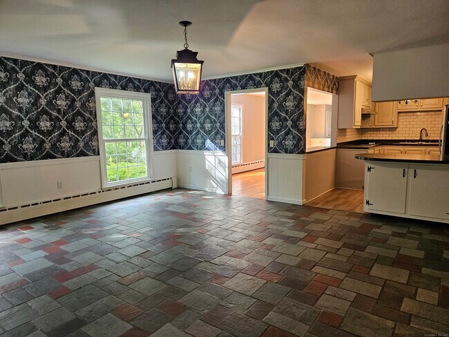 Foto del edificio - 540 Squaw Rock Rd