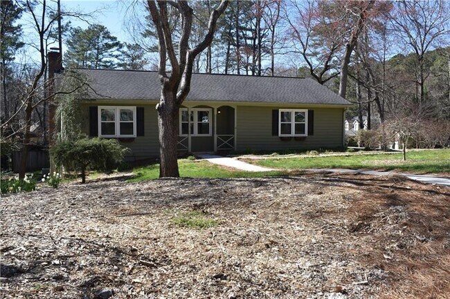Building Photo - 320 Shady Grove Ln