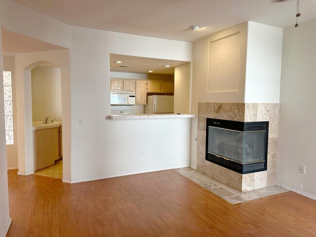 Building Photo - 7400 W Flamingo Rd