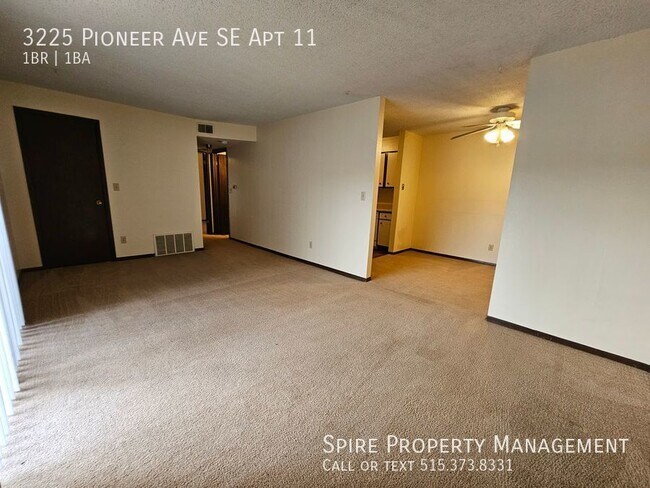 Building Photo - 1Bedroom. Great SE location near Mt. Verno...