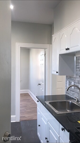 Primary Photo - 3 br, 1 bath Apartment - 1 Charles Street 2