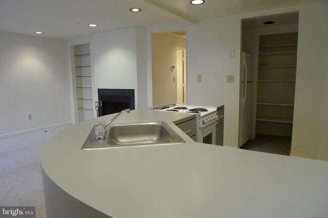 Foto del edificio - 1312 R St NW