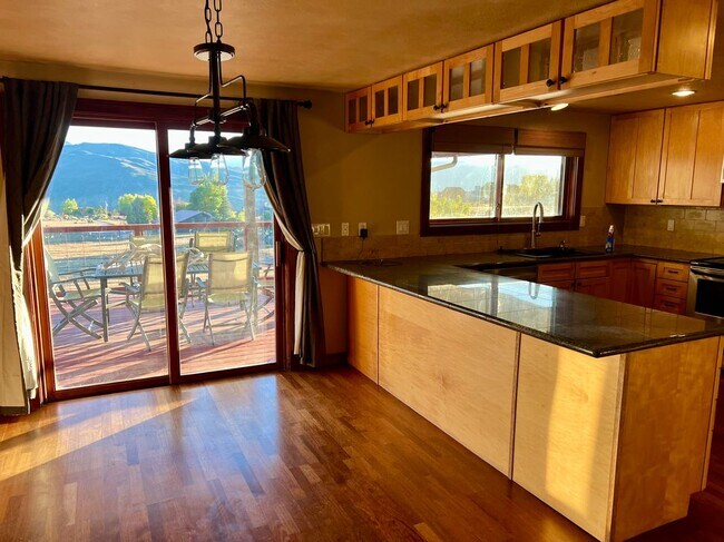 Foto del edificio - 260 Alto Ln