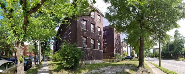 Building Photo - 1416 Hampton Blvd