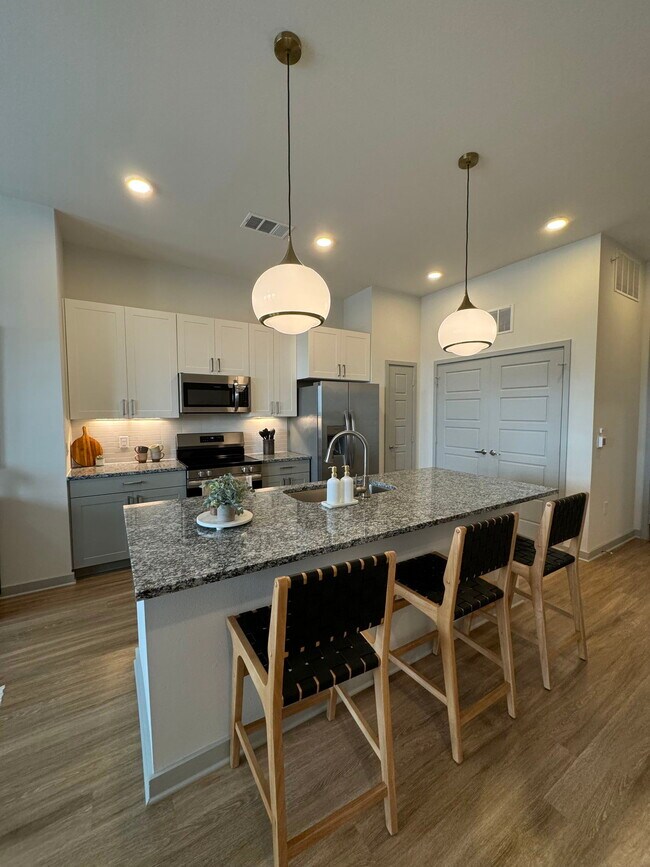 Foto del edificio - 4700 Lakeside Holw St