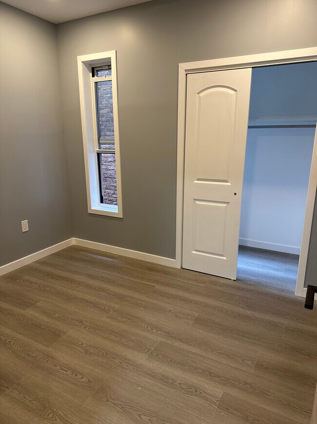 Foto del edificio - 552 Congress St