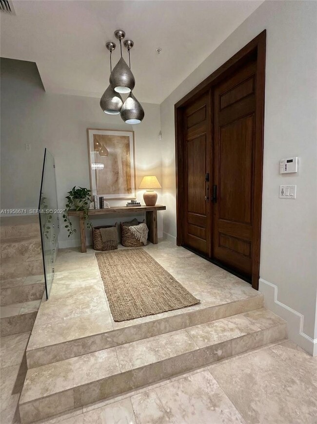 Building Photo - 7560 SW 56th Ct