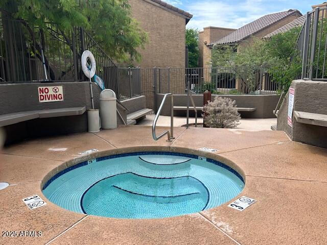 Foto del edificio - 7234 E Cave Creek Rd