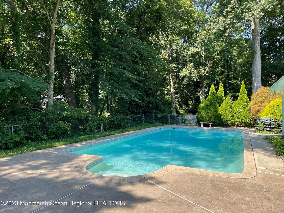 Foto principal - 720 Corlies Ave