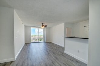 Building Photo - 651 Okeechobee Blvd