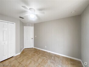 Building Photo - 731 Da Vinci Ave S