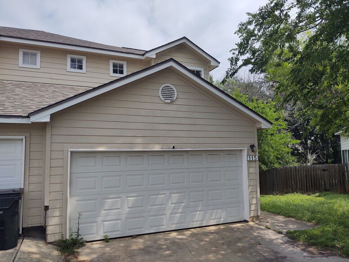 Foto principal - 113-115-115 Cedargrove