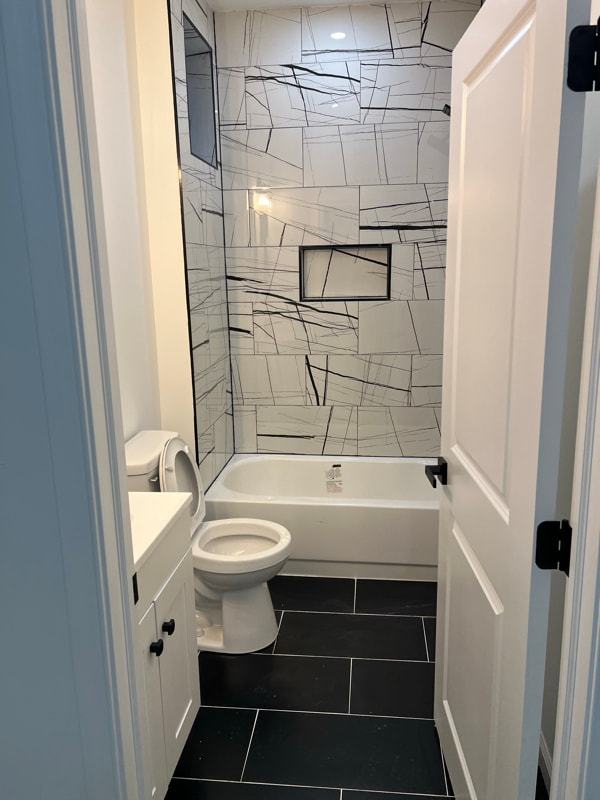 Building Photo - 2823 N 28th St