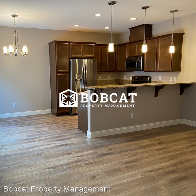 Building Photo - 3 br, 2.5 bath House - 1373 Viellion Pike Ln