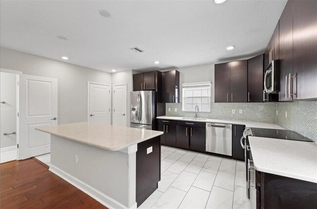 Foto del edificio - 1501 W Lemon St