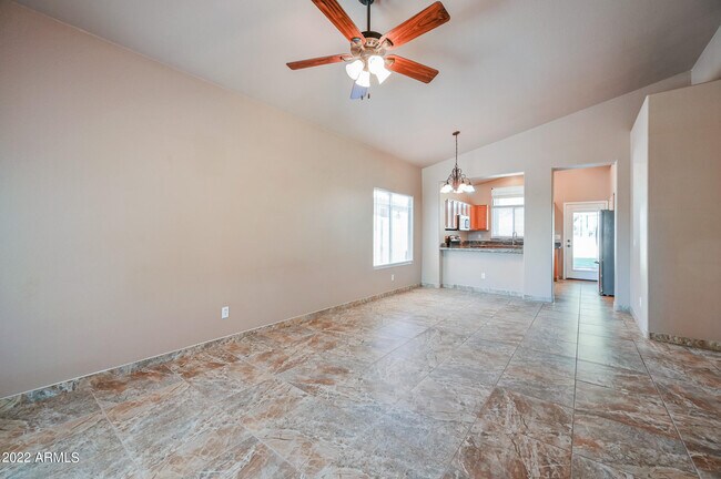 Building Photo - 3232 W Walden Ct