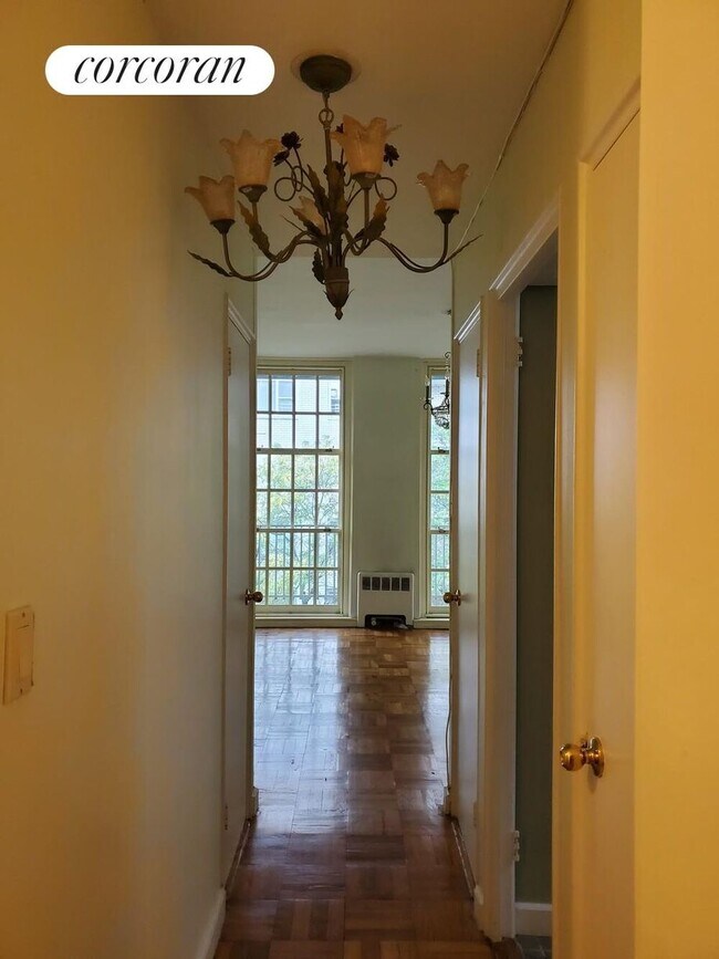 Foto del edificio - 517 E 77th St