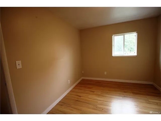 Building Photo - 7715 48th Ave S