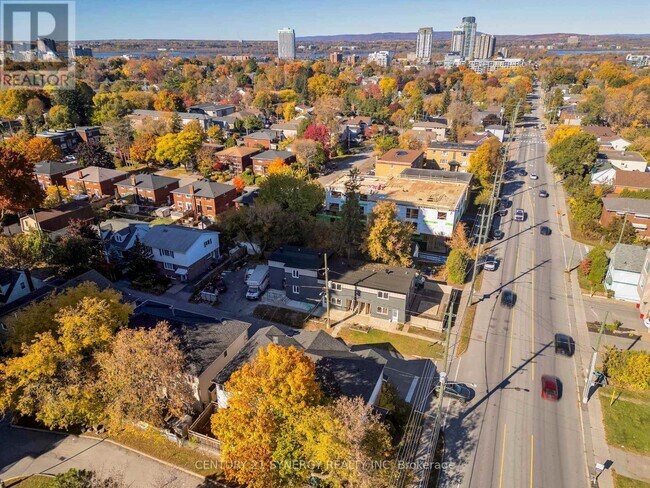 Photo du bâtiment - 598 Kirkwood Ave