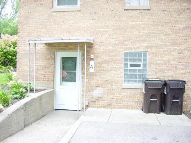 Building Photo - 3723 Grand Ave