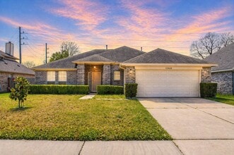 Building Photo - 12415 Fox Trace Ln