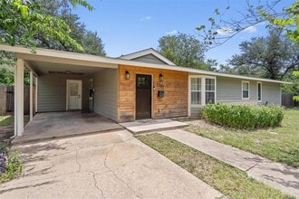 Building Photo - 7707 Robalo Rd
