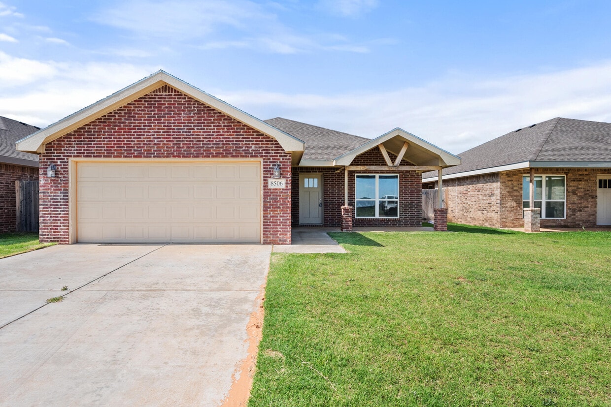 Foto principal - 8506 11th St