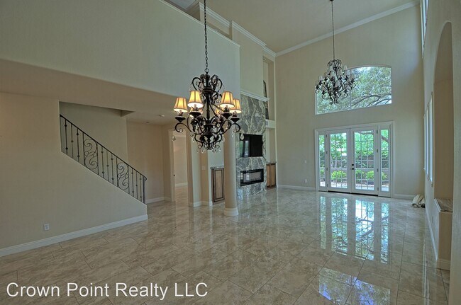 Building Photo - 2 br, 2.5 bath House - 9425 San Laguna #102