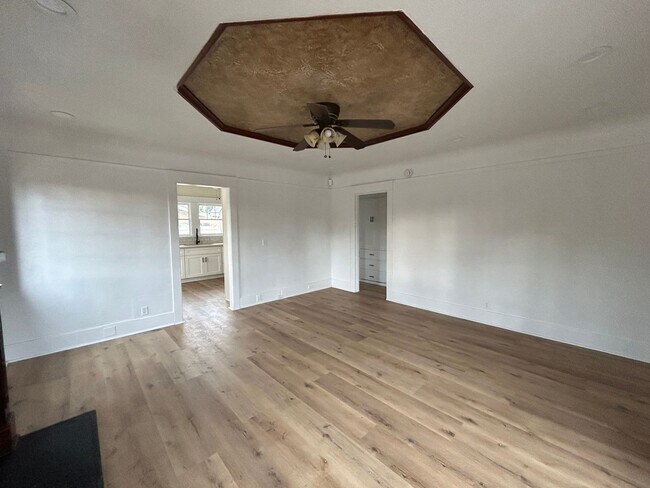 Foto del edificio - 201 Melrose St