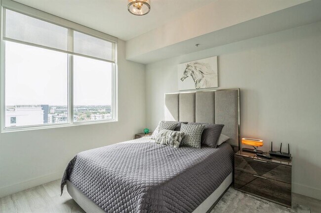 Foto del edificio - 315 NE 3rd Ave