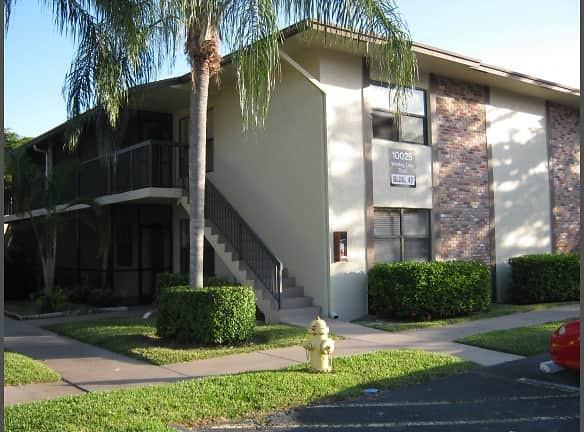 Foto del edificio - 10025 Winding Lake Rd