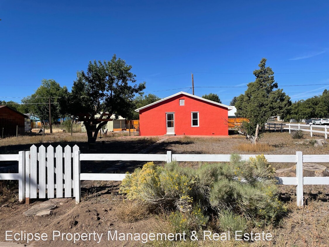 Primary Photo - 2 br, 1 bath House - 1840 Huxley