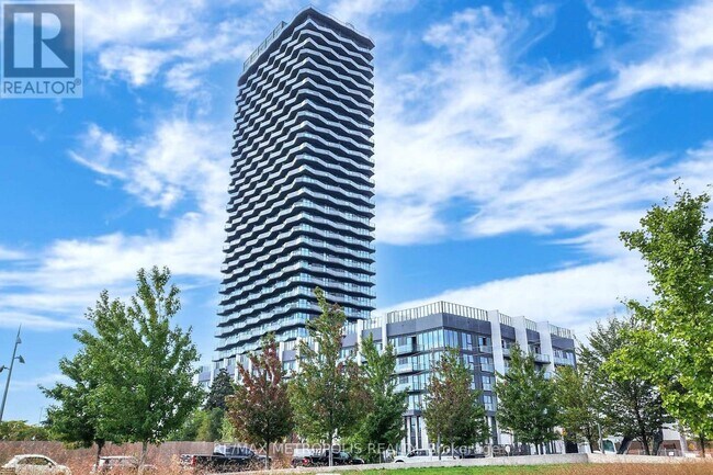 Building Photo - 36 Zorra St